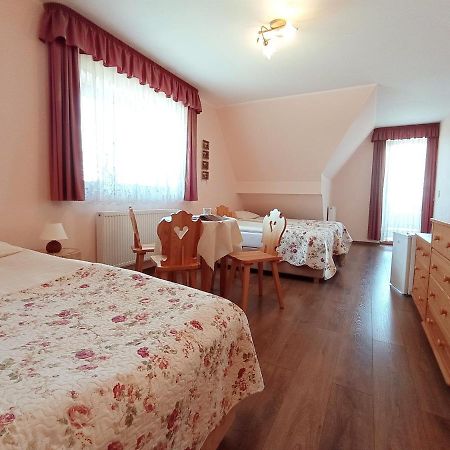 Apartamento Wynajem Pokoi Rancho Zab Exterior foto