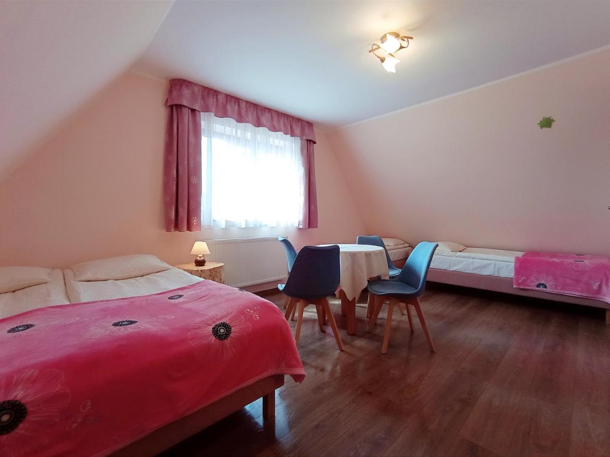 Apartamento Wynajem Pokoi Rancho Zab Exterior foto